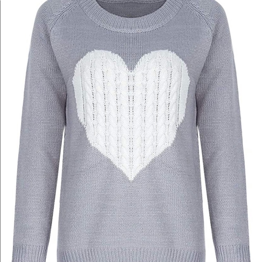 Beautiful woman knitted sweater long sleeve - Picture 5 of 8